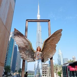 Me in front of Wings of Mexico, Dubai