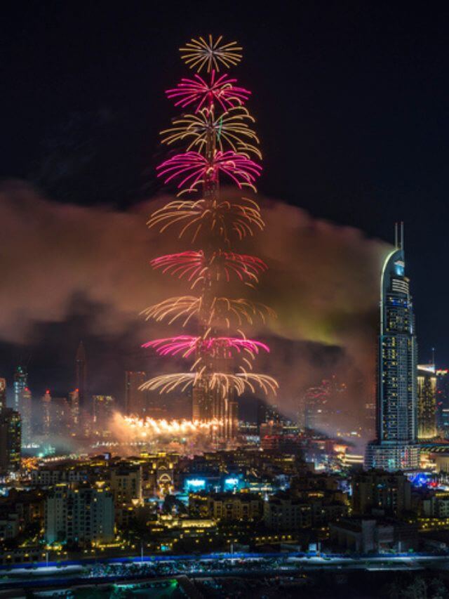 The Top Spots To Watch New Year’s Eve Fireworks In Dubai 2023-24 Story