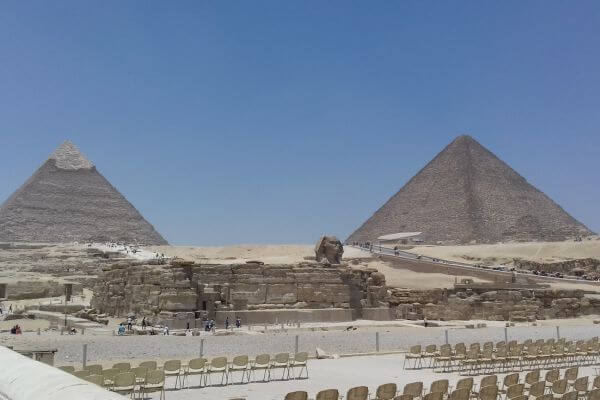 The Great Pyramid of Giza and Sphinx