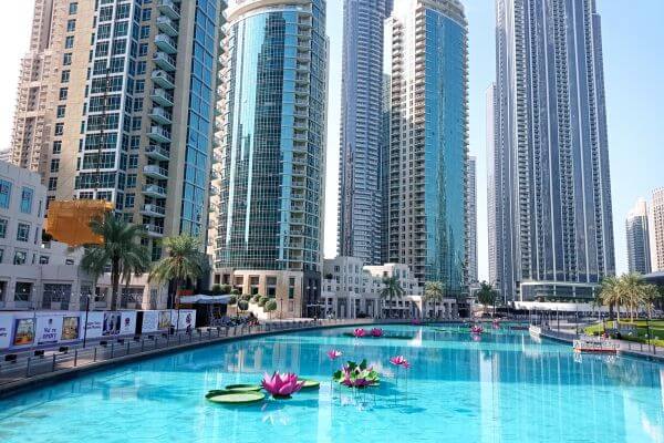 Lake in Downtown Dubai next to Burj Khalifa