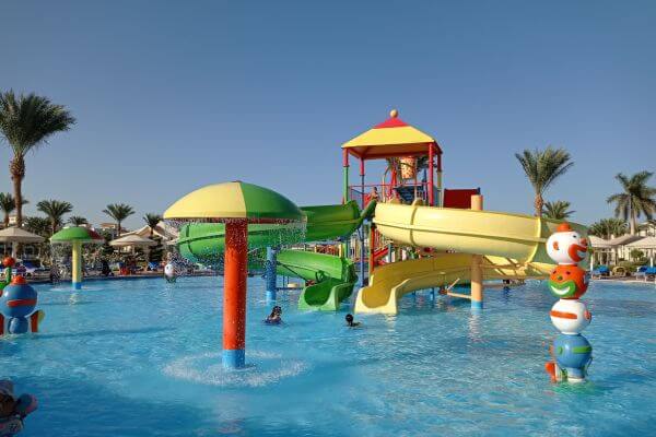 Kids' pool with slides in Pickalbatros Dana Beach Resort, Hurghada