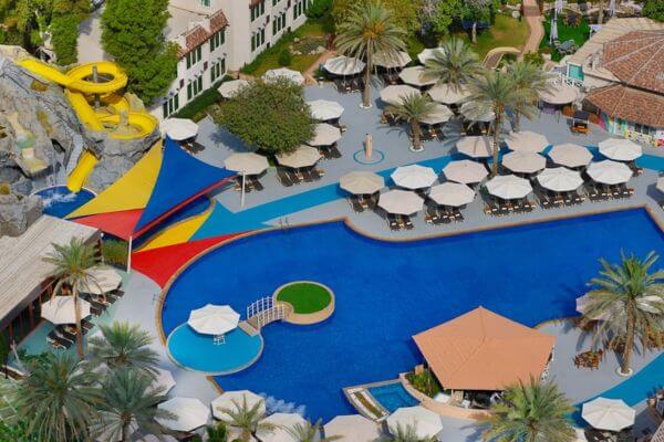 Al Habtoor Grand Resort Autograph Collection, Dubai-Birds eye pool view